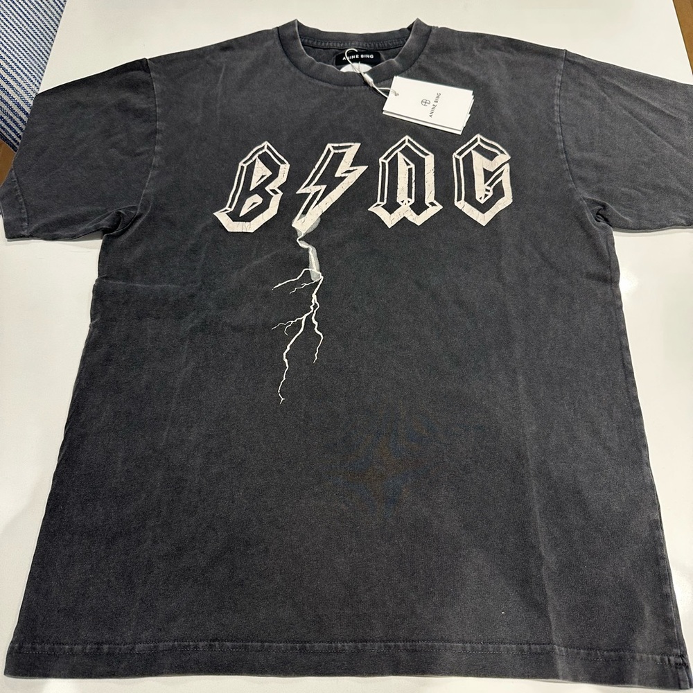 NEW WITH TAGS Anine Bing Bolt T Shirt.